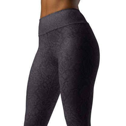 Midnight Viper sleek gym leggings with charcoal python print