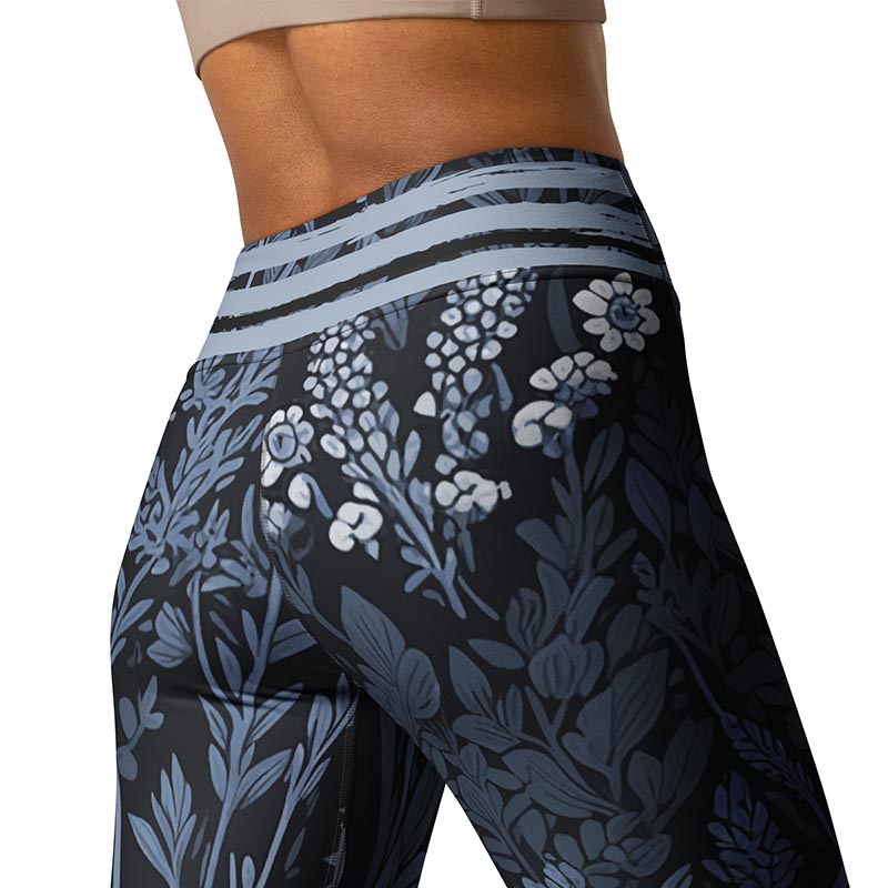 Winter Blooms Leggings